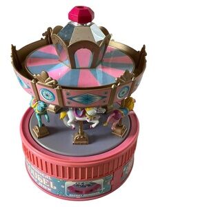 Vintage 1997 Moose mountain music N motion carousel jewelry box ,Works!